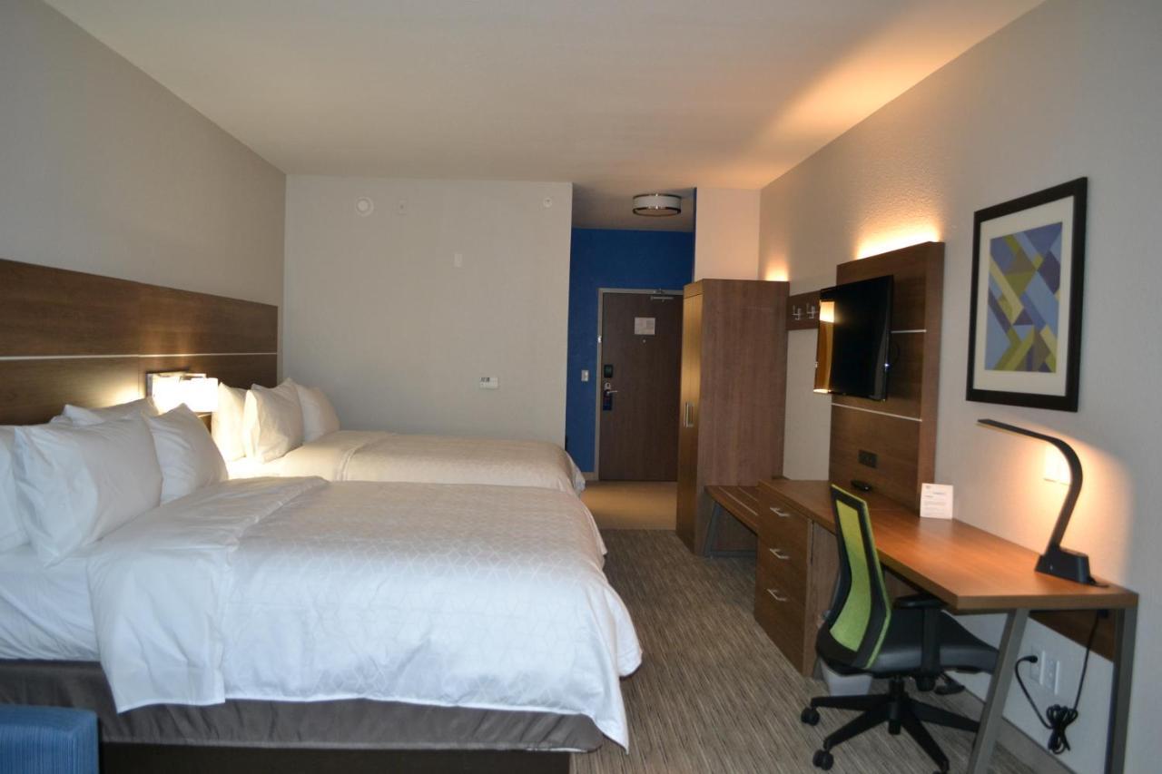 Holiday Inn Express Tallahassee-University Central By Ihg Екстериор снимка