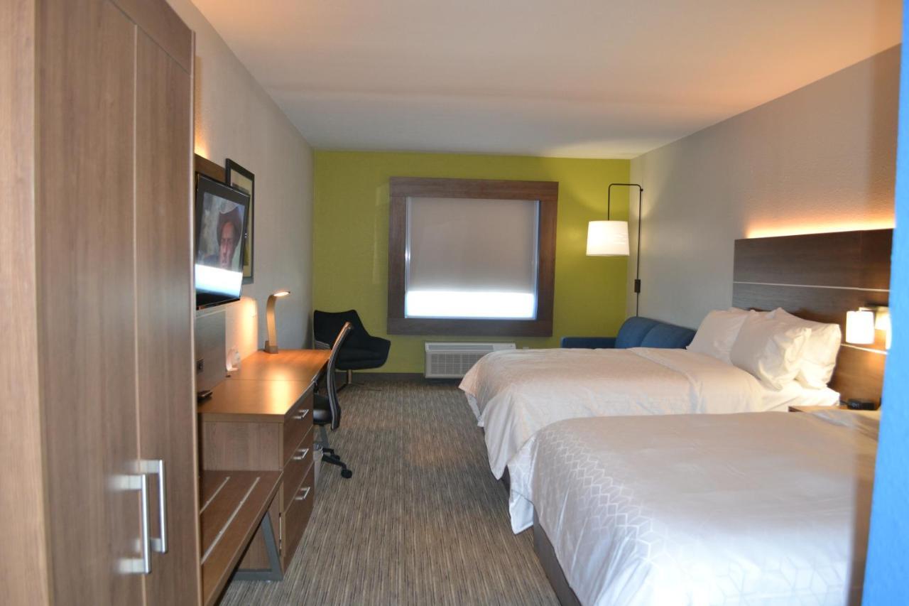 Holiday Inn Express Tallahassee-University Central By Ihg Екстериор снимка