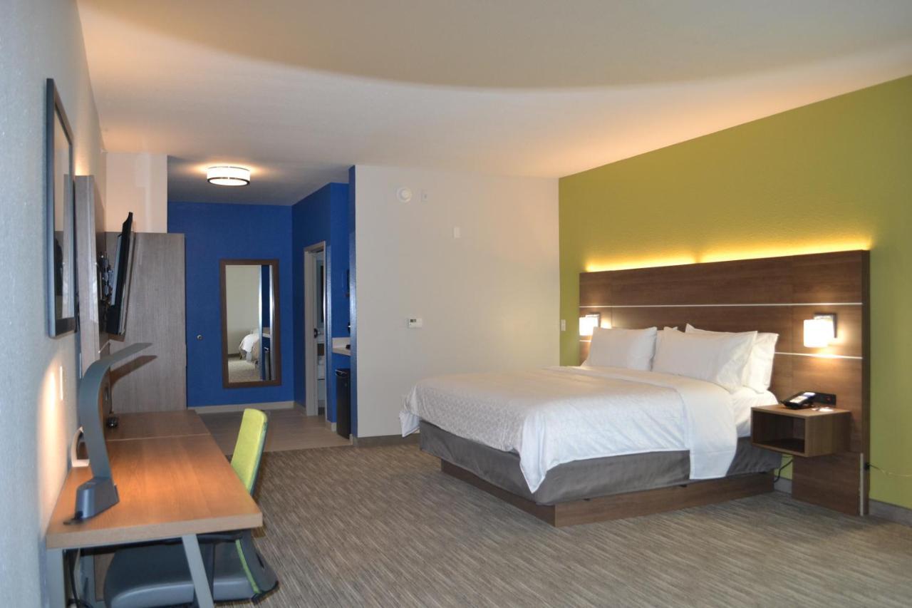 Holiday Inn Express Tallahassee-University Central By Ihg Екстериор снимка