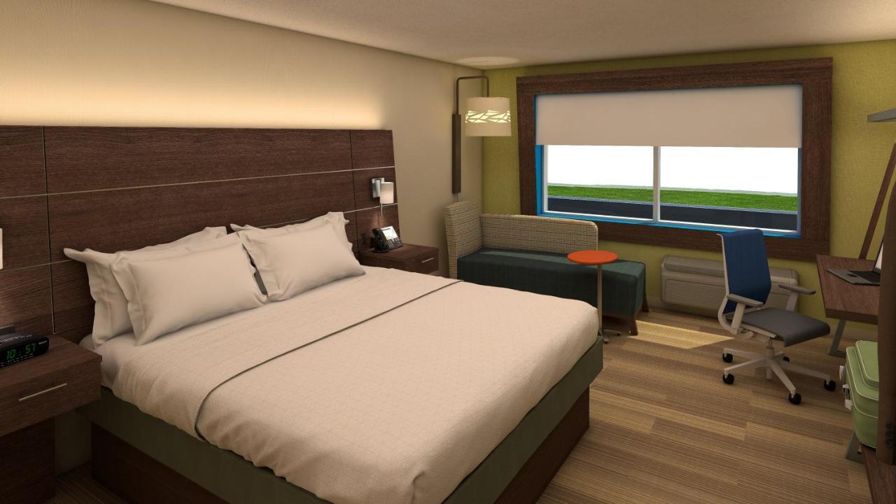 Holiday Inn Express Tallahassee-University Central By Ihg Екстериор снимка