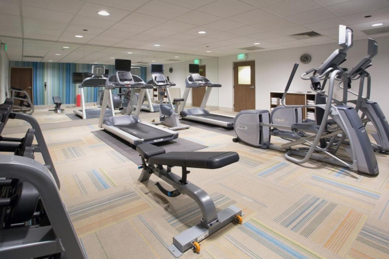 Holiday Inn Express Tallahassee-University Central By Ihg Екстериор снимка